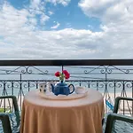 Eros Hotel
