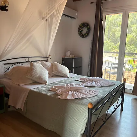 Eros Hotel Benitses (Corfu)