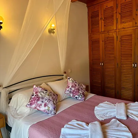 Hotel Eros