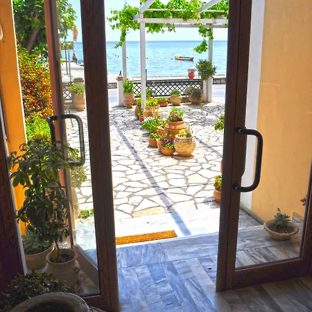 Hotel Eros Benitses (Corfu)