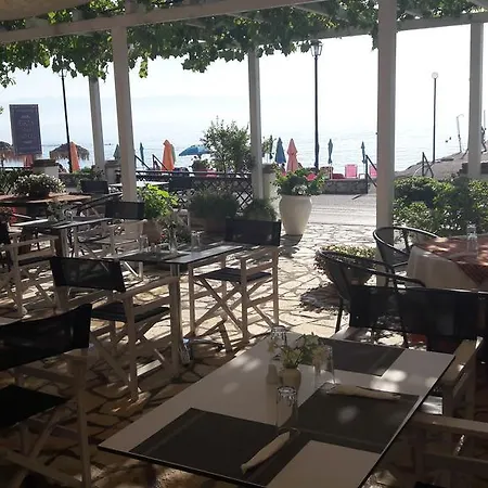 Eros 2* Benitses (Corfu)