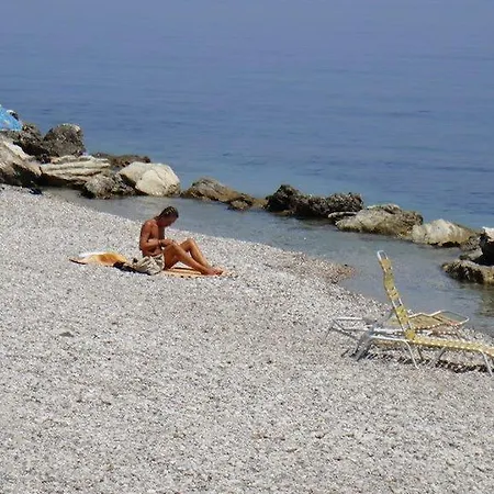 Eros Benitses (Corfu)